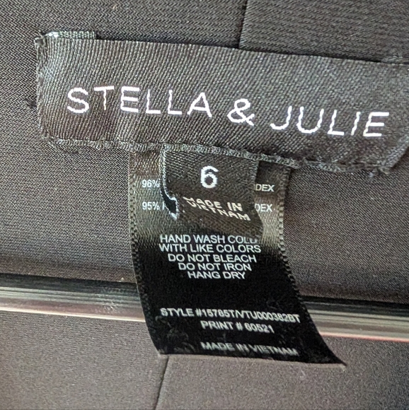 Stella and Julie black and red dress with sheer floral attached cardigan - Picture 4 of 11